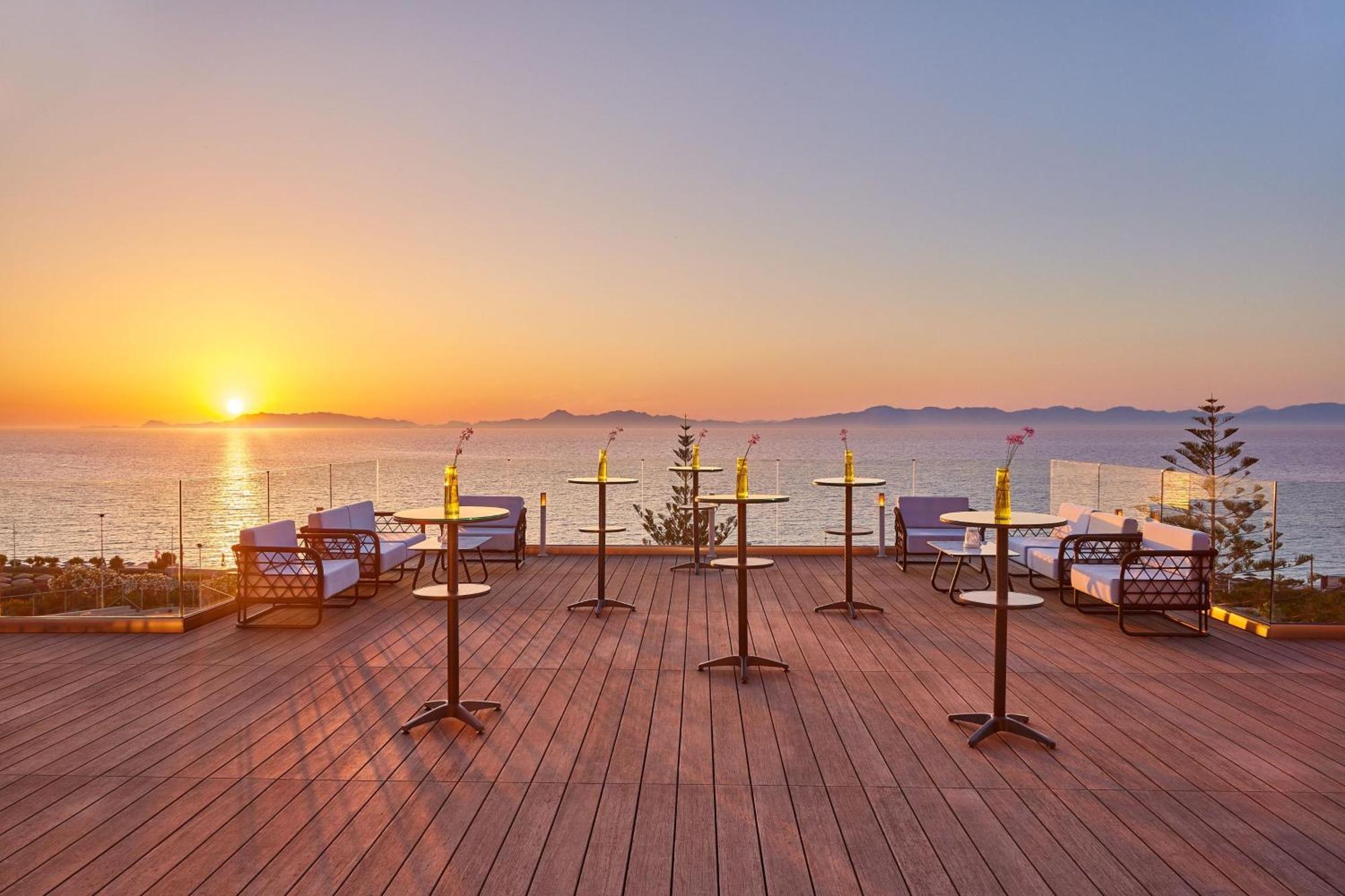 Sheraton Rhodes Resort Ixia  Ngoại thất bức ảnh