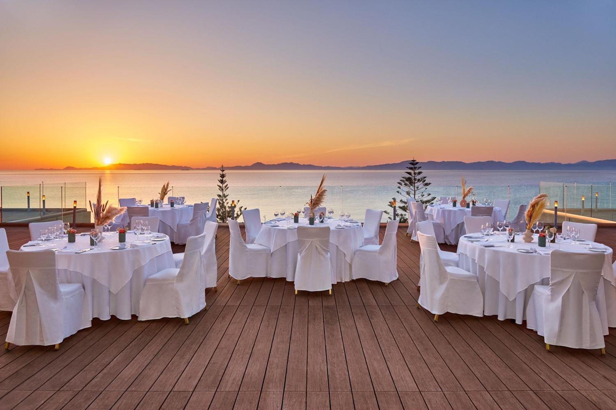 Sheraton Rhodes Resort Ixia  Ngoại thất bức ảnh