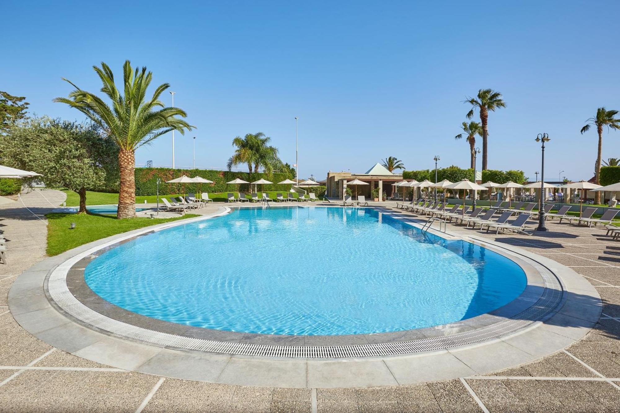 Sheraton Rhodes Resort Ixia  Ngoại thất bức ảnh